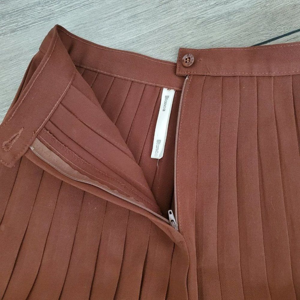 VINTAGE | Brown Academia Midi Pleated High Rise 100% Wool Skirt (Size 8) - Picture 3 of 13